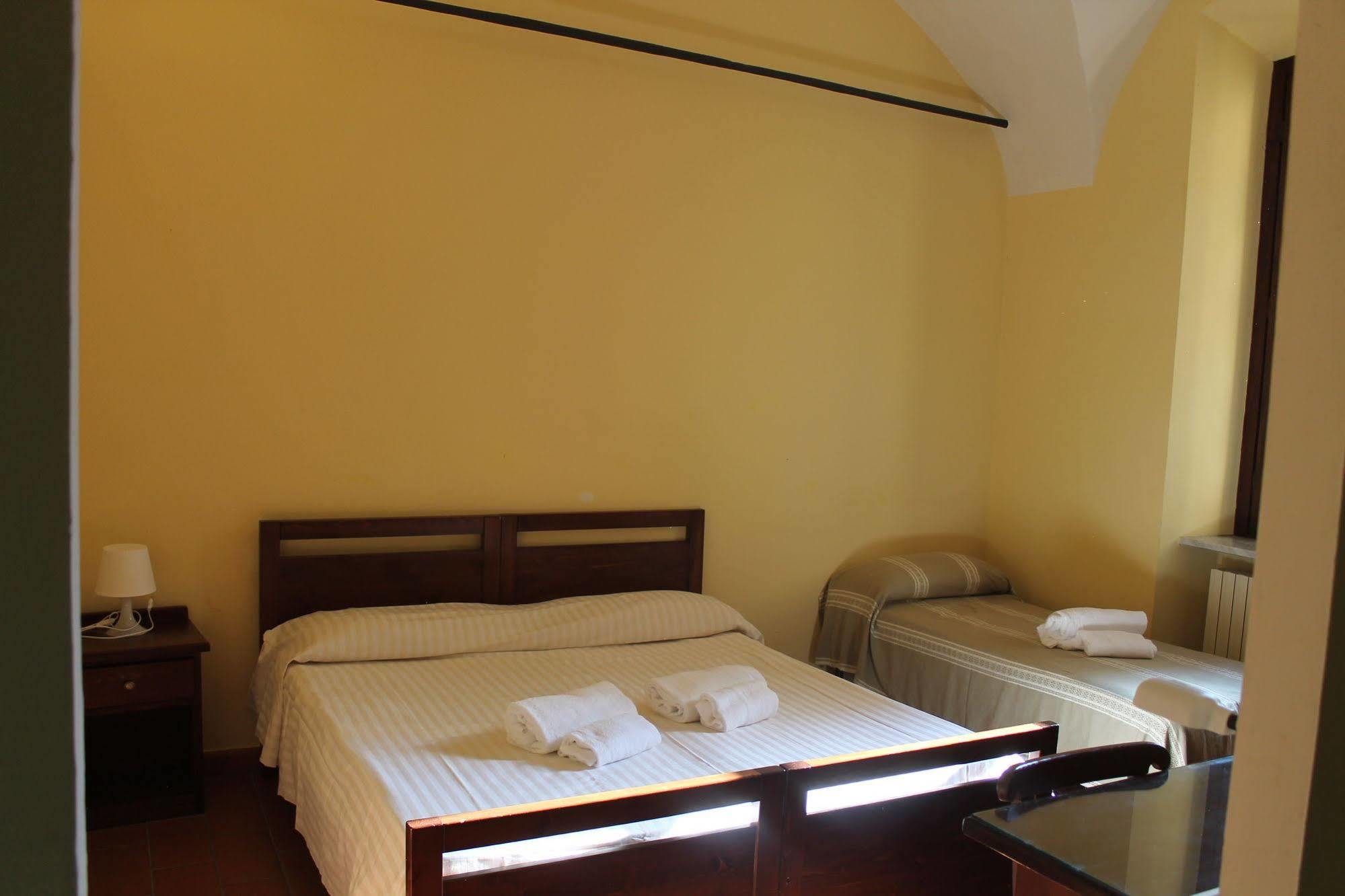 Hotel La Meridiana Acqui Terme Eksteriør billede